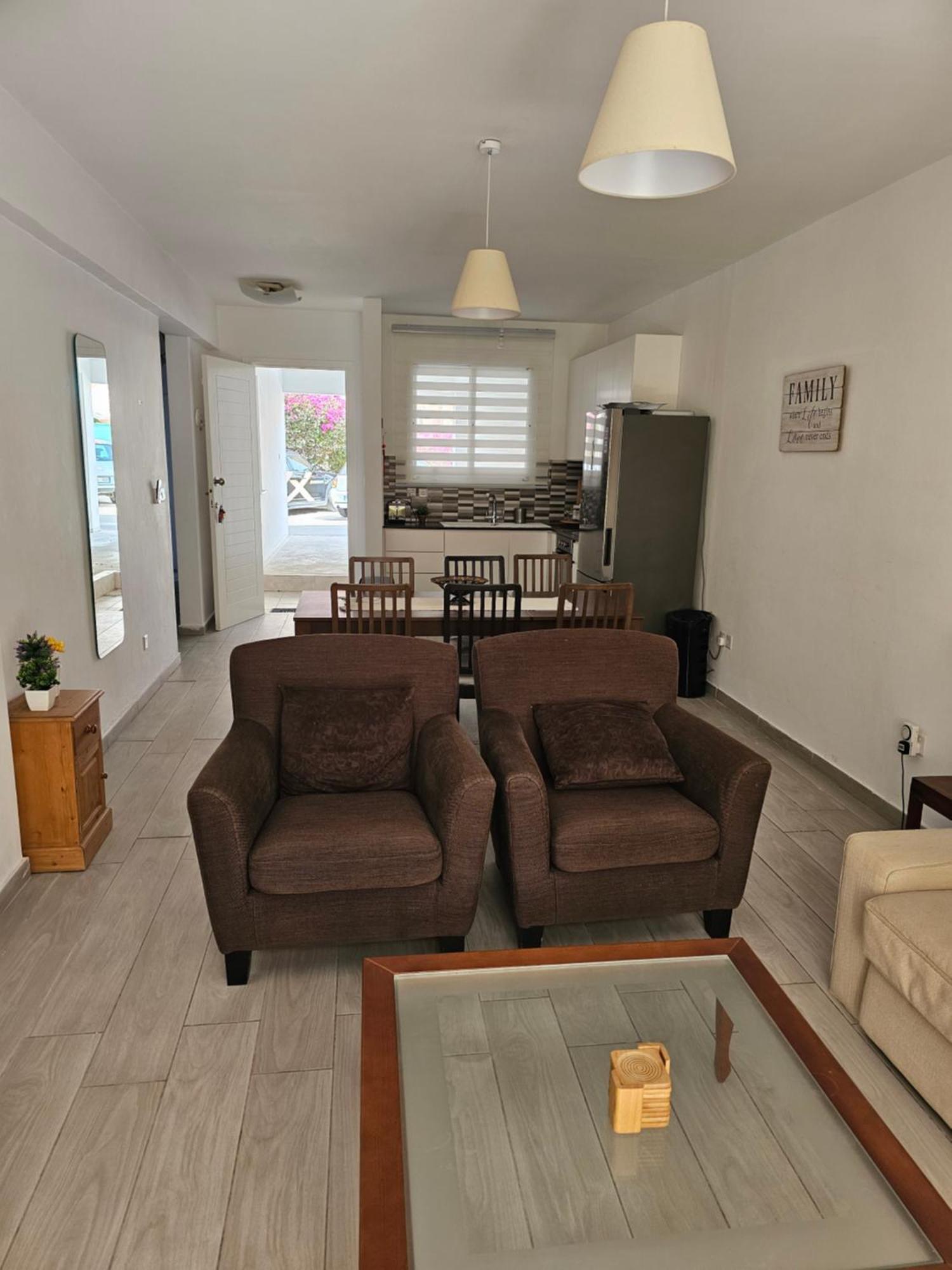 Zom Holiday Apartment Paphos Exteriör bild